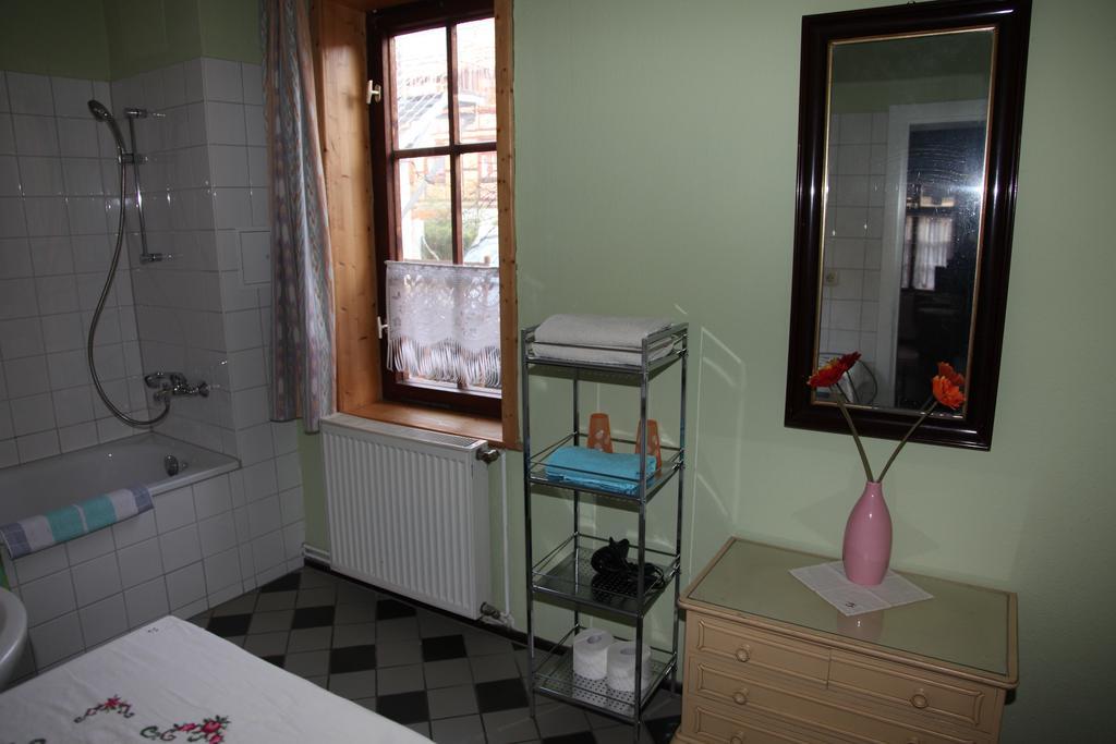 Ferienwohnung Im Stieg 4 เควดลินบวร์ก ห้อง รูปภาพ