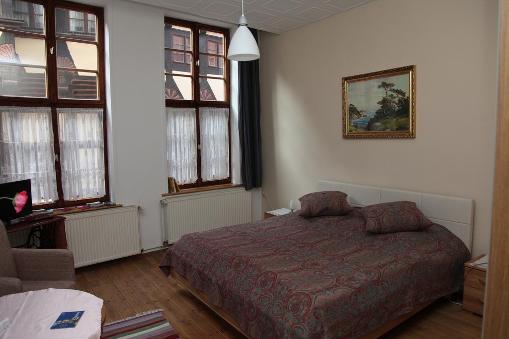 Ferienwohnung Im Stieg 4 เควดลินบวร์ก ภายนอก รูปภาพ